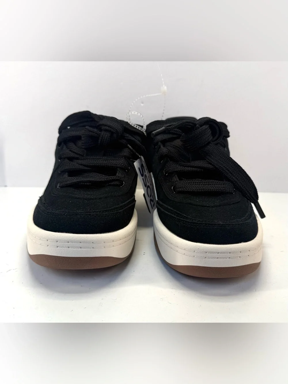 NWOB Lifestyle OG Puma Black Alpine Snow Black & White Low-Top Sneakers M 10